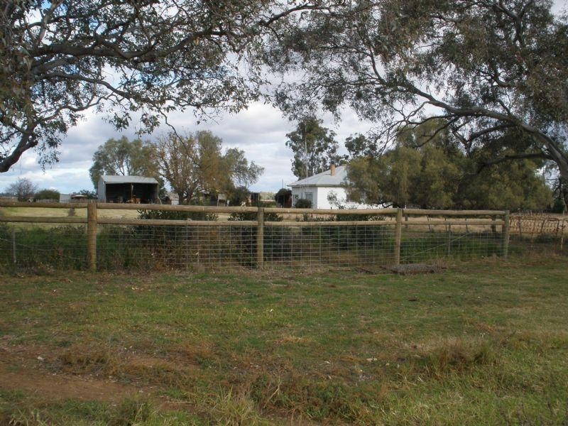 2205 Prairie Road, Tennyson VIC 3572