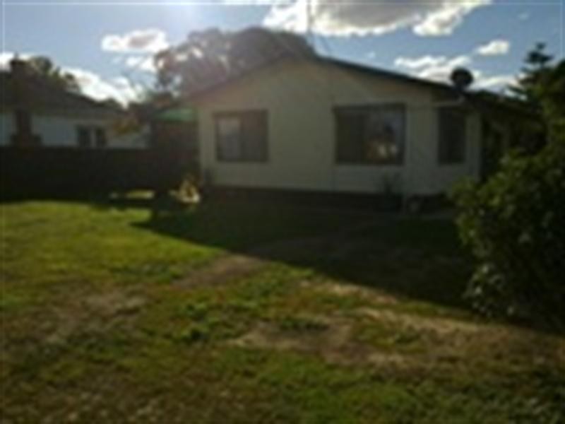 13 Lindsay Street, Rochester VIC 3561