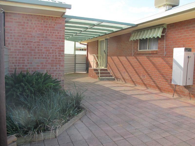 1/26 Mackay Street, Rochester VIC 3561