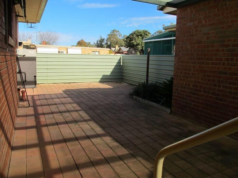 1/26 Mackay Street, Rochester VIC 3561