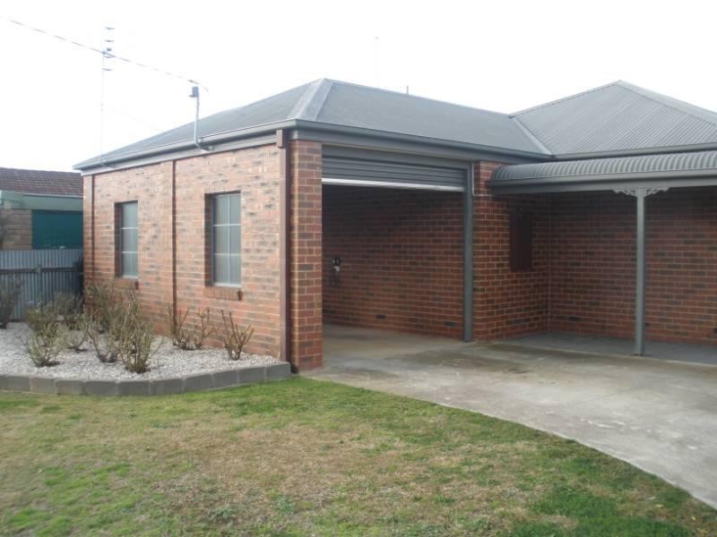 51 Northcote Street, Rochester VIC 3561