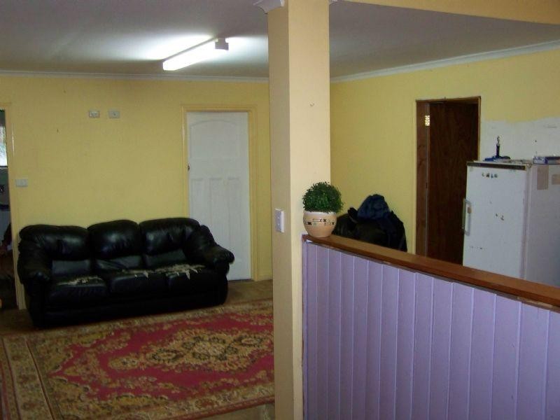 32 Gray Street, Donald VIC 3480