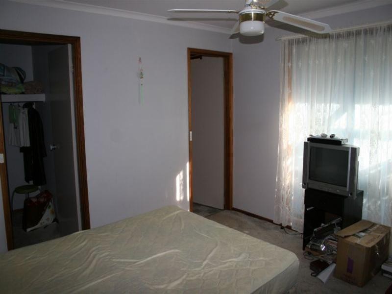 9 Phillip Street-REDUCED, Rochester VIC 3561