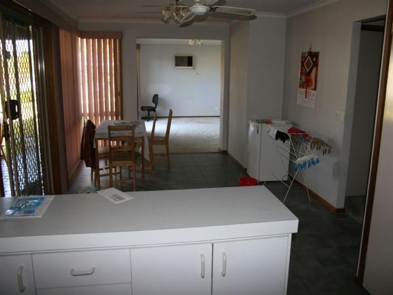 9 Phillip Street-REDUCED, Rochester VIC 3561