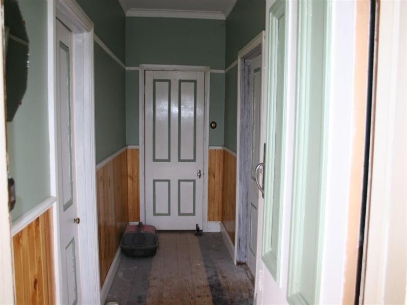 16 Dawson Street, Rochester VIC 3561