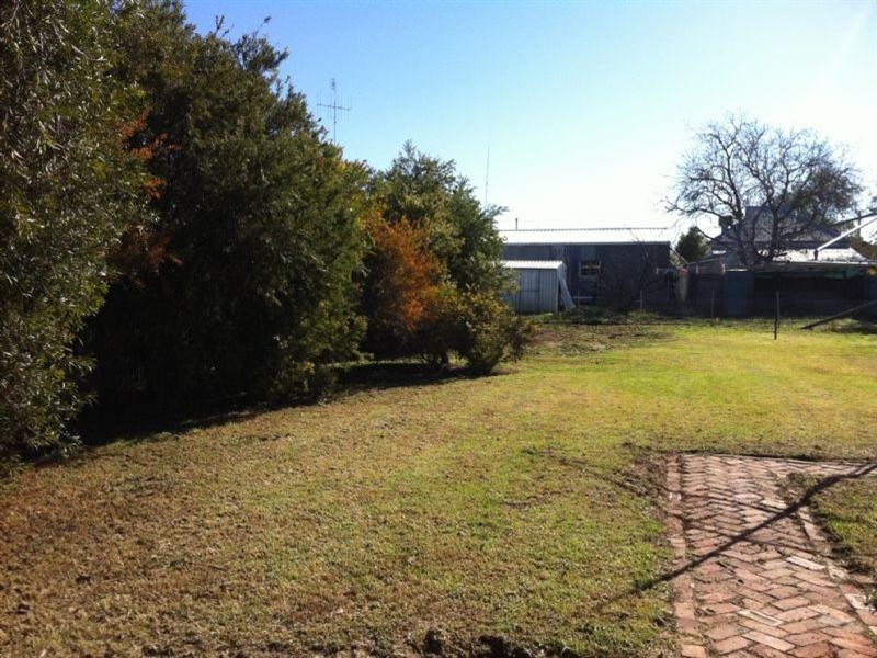 30 Park Road, Kerang VIC 3579