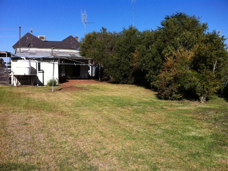 30 Park Road, Kerang VIC 3579