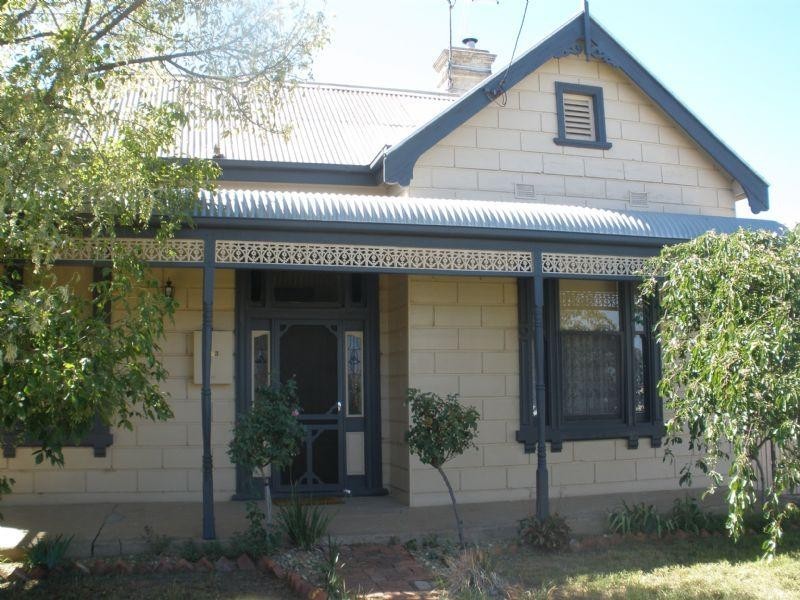 123 Mackay Street, Rochester VIC 3561