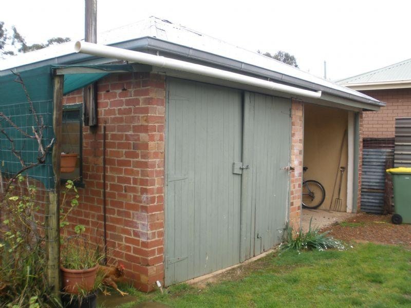 46 Dudley Street, Rochester VIC 3561