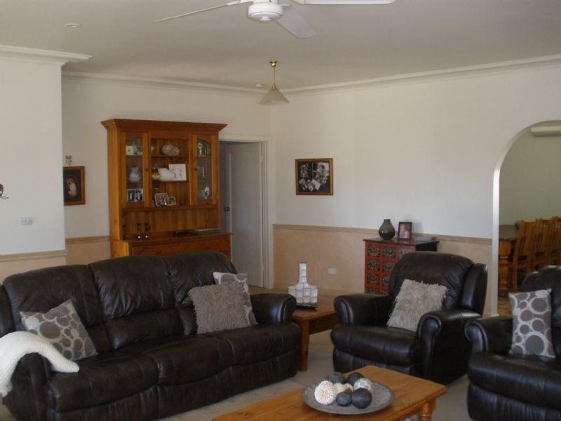 1695 Webb Road, Rochester VIC 3561