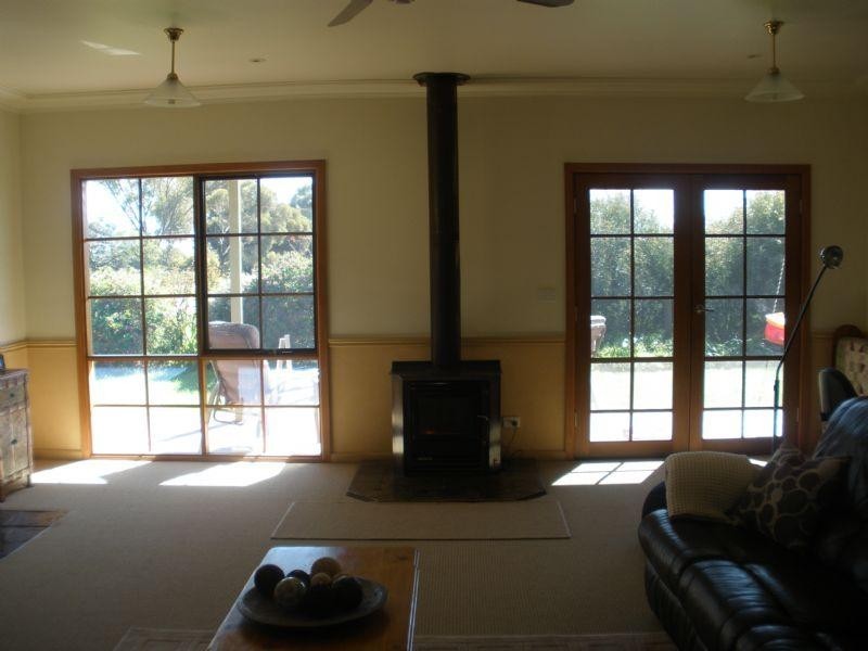 1695 Webb Road, Rochester VIC 3561