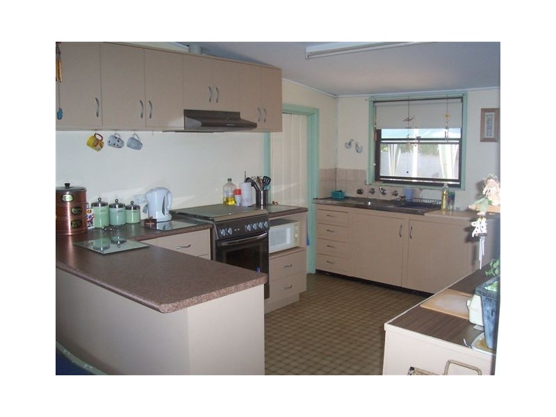 16 Millett Street, St Arnaud VIC 3478