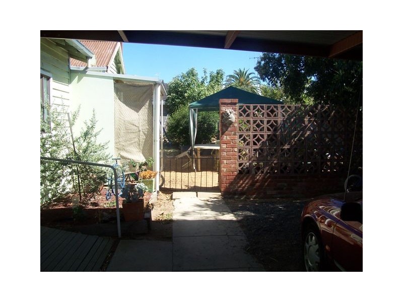 16 Millett Street, St Arnaud VIC 3478