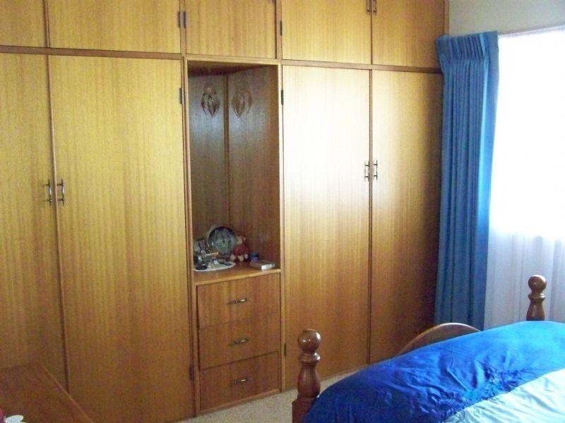 8 Nelson Parade, St Arnaud VIC 3478