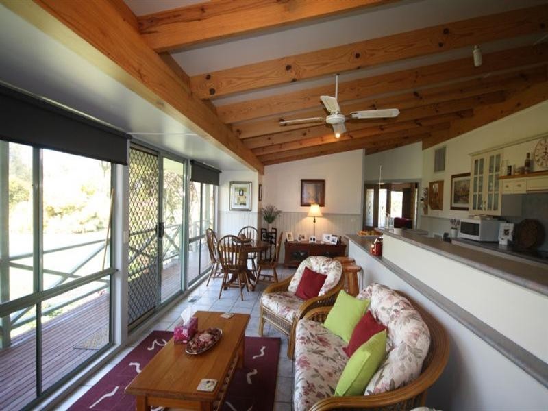 6533 Northern Highway, Rochester VIC 3561
