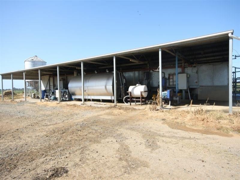 1952 McColl Road, Tennyson VIC 3572