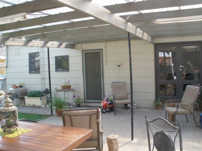 3 Moore Street, Rochester VIC 3561