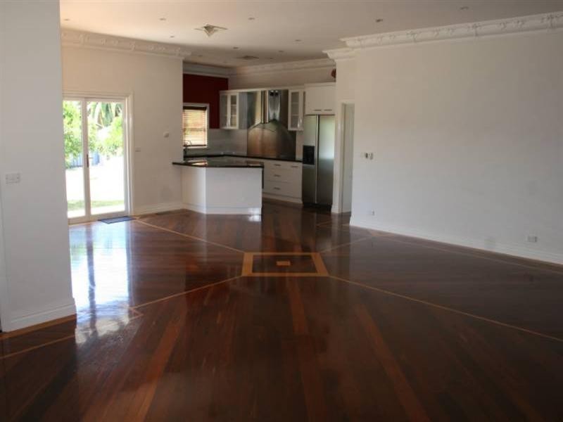 41 Echuca Road, Rochester VIC 3561