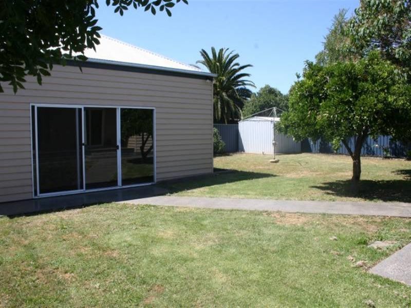 41 Echuca Road, Rochester VIC 3561