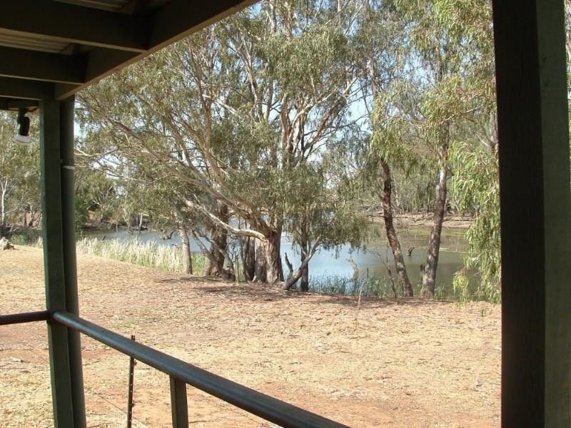 951 Burnewang Road, Elmore VIC 3558