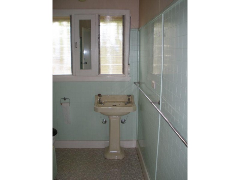 23 Hopetoun Street, Rochester VIC 3561