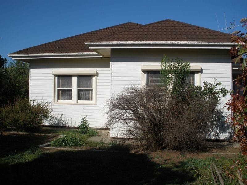 23 Hopetoun Street, Rochester VIC 3561