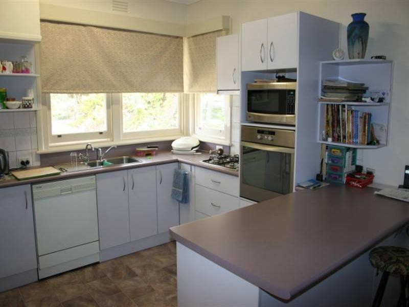 65 Victoria Street, Rochester VIC 3561