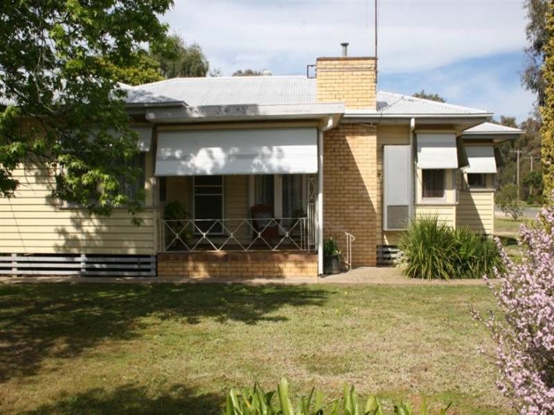 65 Victoria Street, Rochester VIC 3561