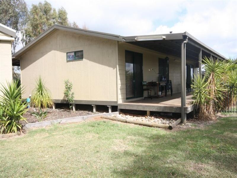 8206 Northern Highway, Echuca VIC 3564
