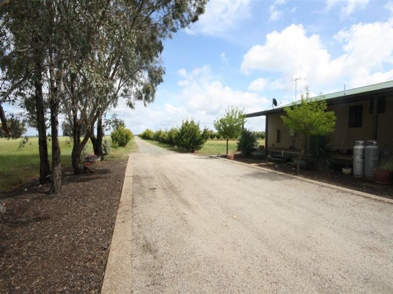 8206 Northern Highway, Echuca VIC 3564
