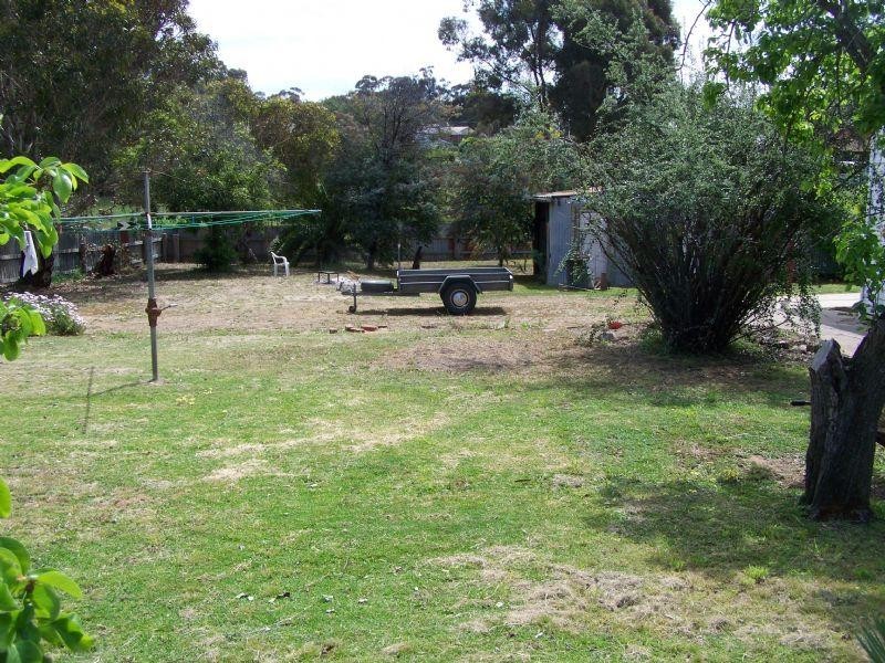 10 Outram Street, St Arnaud VIC 3478