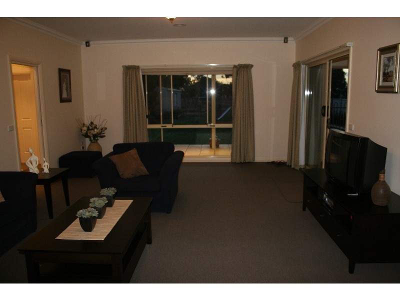 30 King Street, Rochester VIC 3561