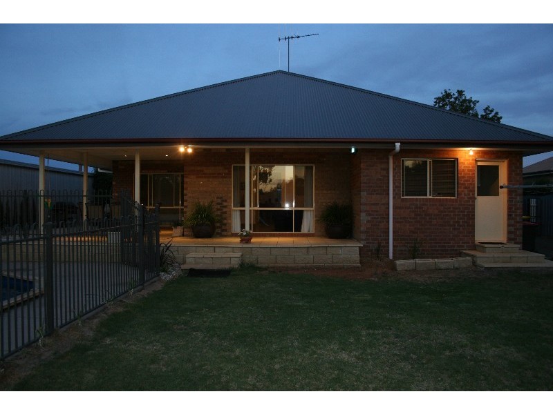 30 King Street, Rochester VIC 3561
