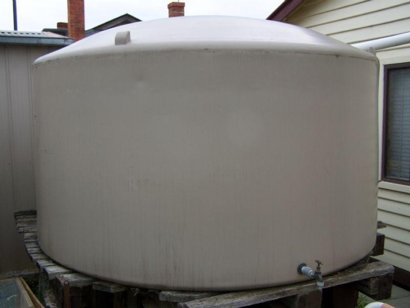 18 Navarre Road, St Arnaud VIC 3478