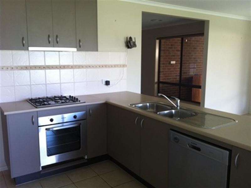 37 Diggora Road, Rochester VIC 3561