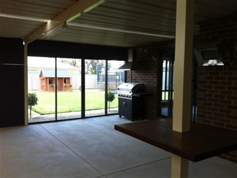 37 Diggora Road, Rochester VIC 3561