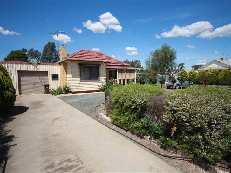 59 Kerford Street, Rochester VIC 3561