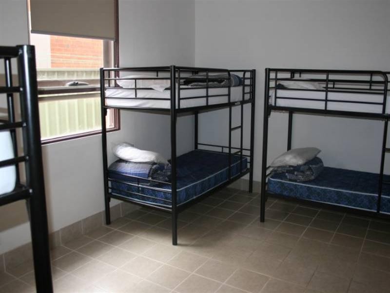 41 Mackay, Rochester VIC 3561