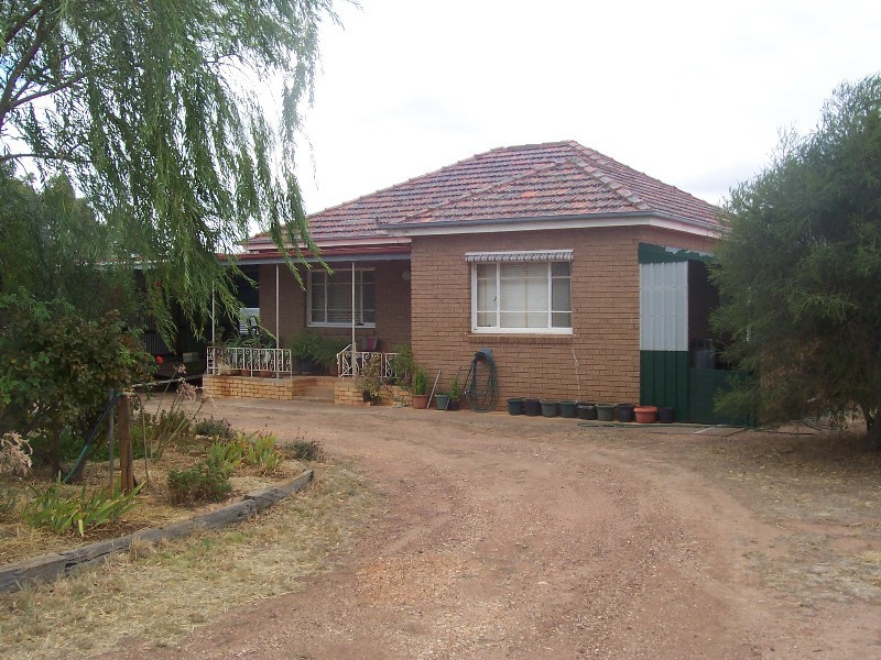 47 Sloanes Road, St Arnaud VIC 3478