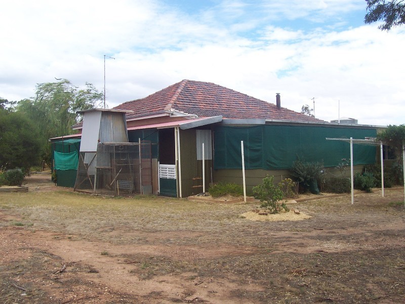 47 Sloanes Road, St Arnaud VIC 3478