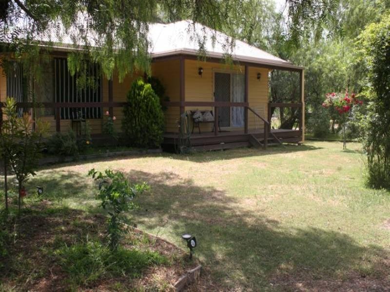 133 Baynes Street, Rochester VIC 3561