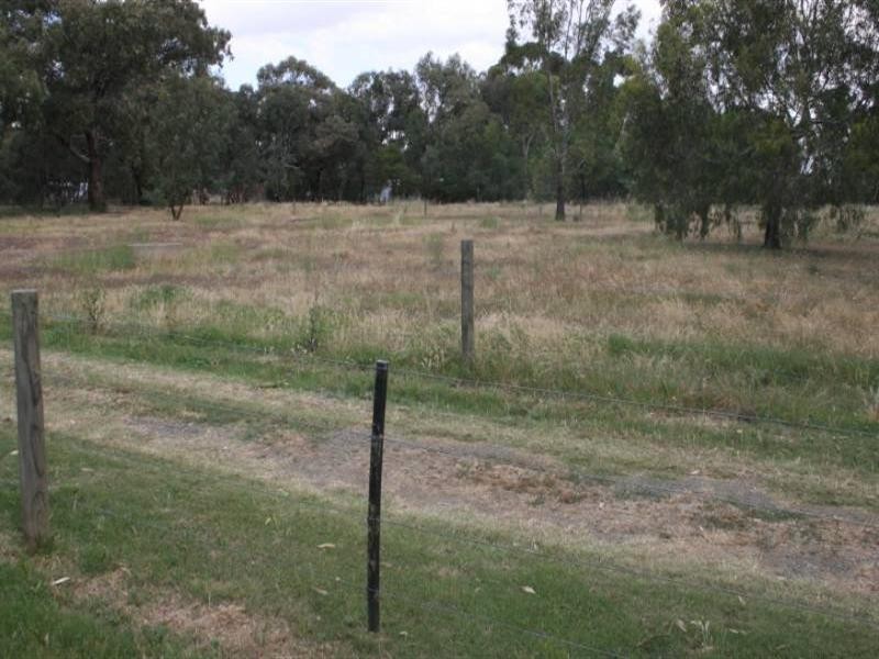 133 Baynes Street, Rochester VIC 3561