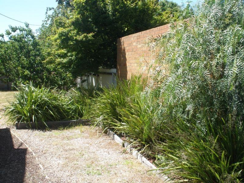 11 Victoria Street, Rochester VIC 3561