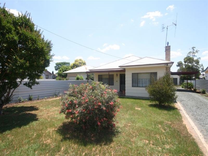 20 McKenzie Street, Rochester VIC 3561