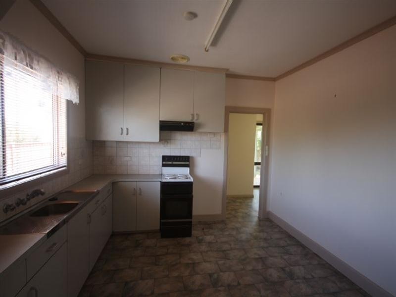 2 King Street, Rochester VIC 3561