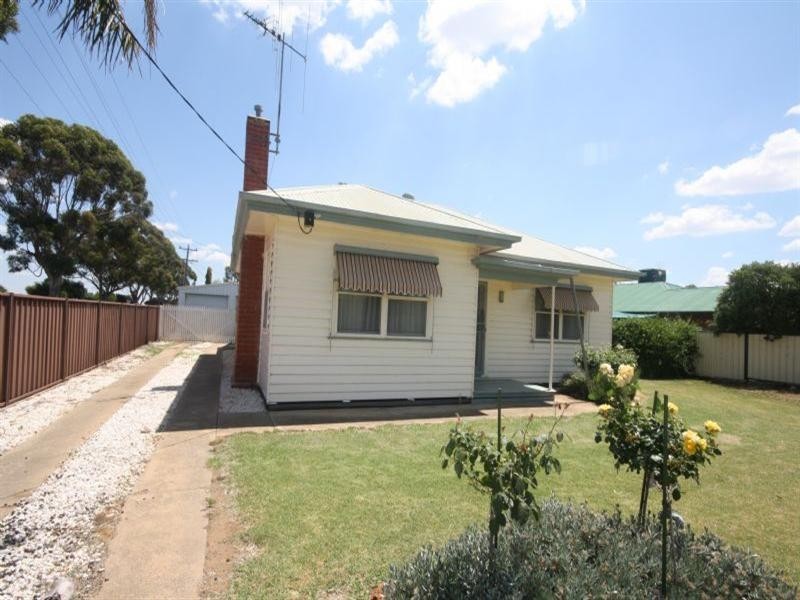 2 King Street, Rochester VIC 3561
