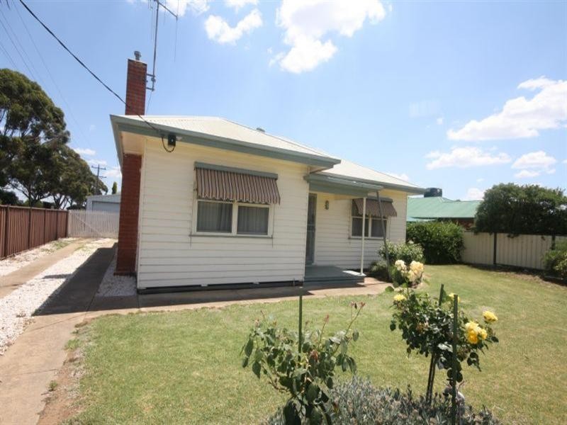 2 King Street, Rochester VIC 3561