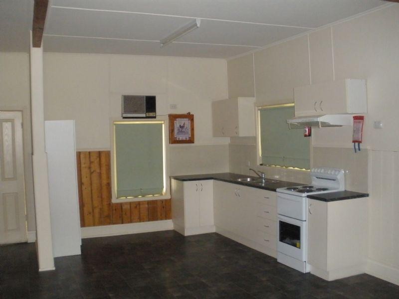 39 Edward Street, Rochester VIC 3561