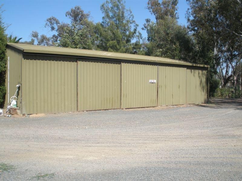 8 Bridge Road, Rochester VIC 3561