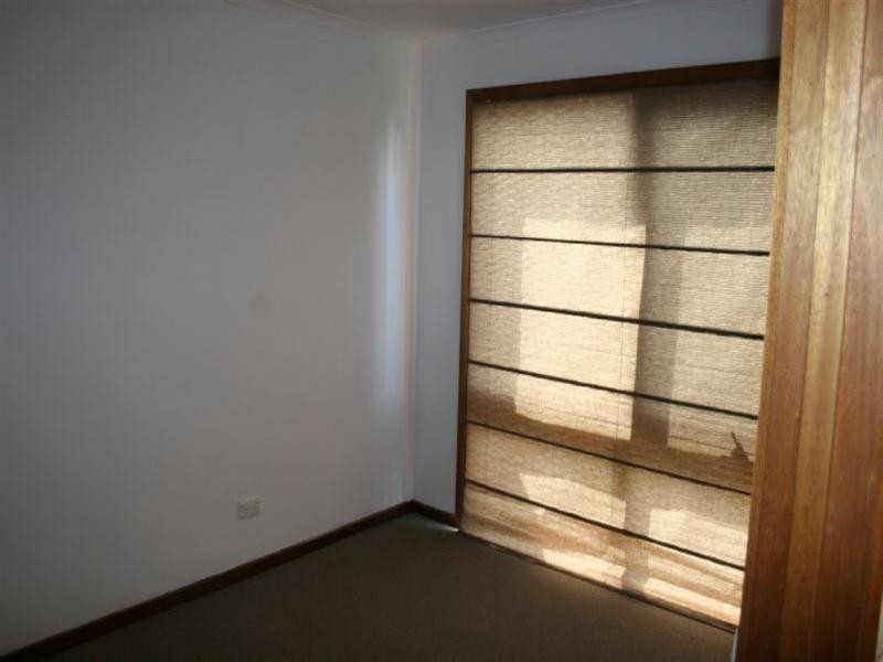 1/72 Echuca Road, Rochester VIC 3561